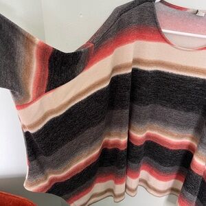 Jodifl Ponco / Dolman Top